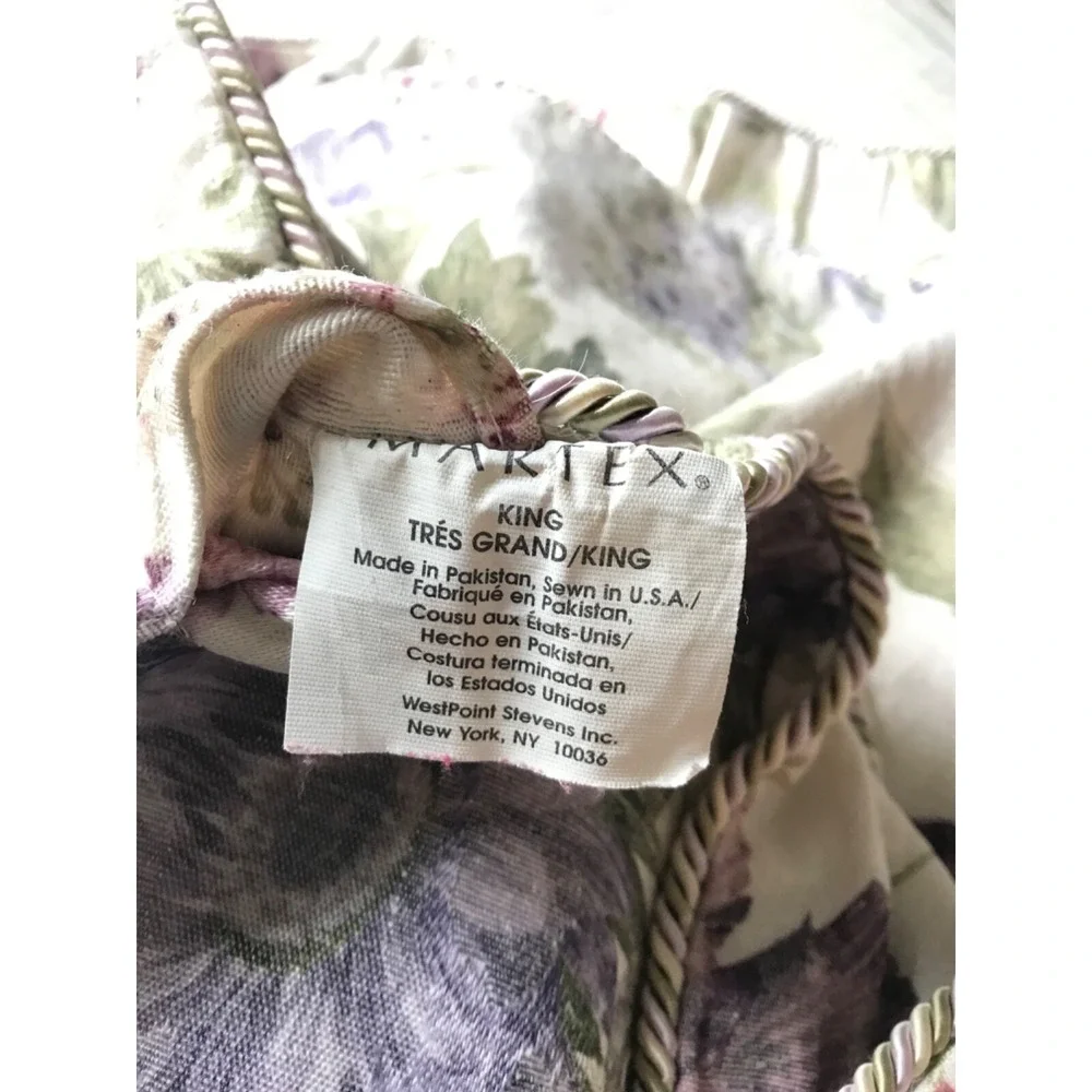 Vintage MARTEX Set of 2 Floral Pastel King Pillowcase Shams Rope‎ Trim